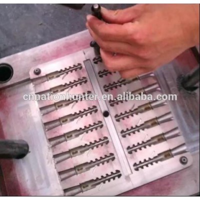 Video!!! Professional wall expansion nails plug mould,LDPE/HDPE anchor plastic injection mold,wall plug molding